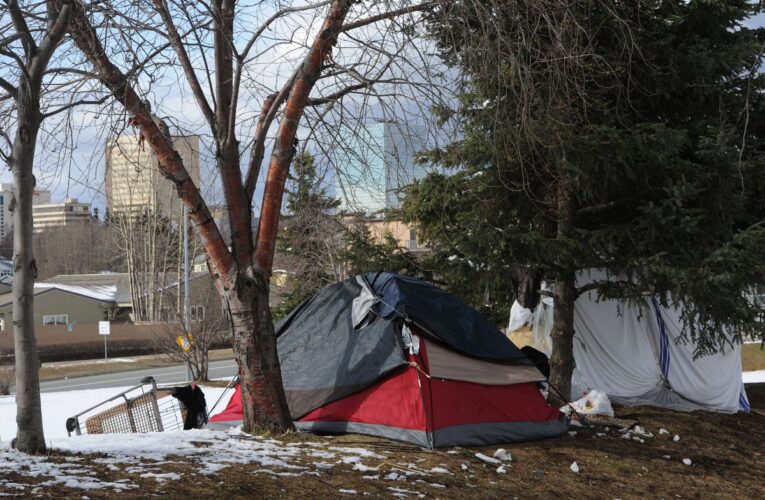 As Austin voters weigh camping ban proposition, Texas lawmakers consider bills to prohibit homeless encampments statewide