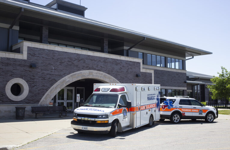 Arizona COVID-19 cases slowing, hospitalizations remain high