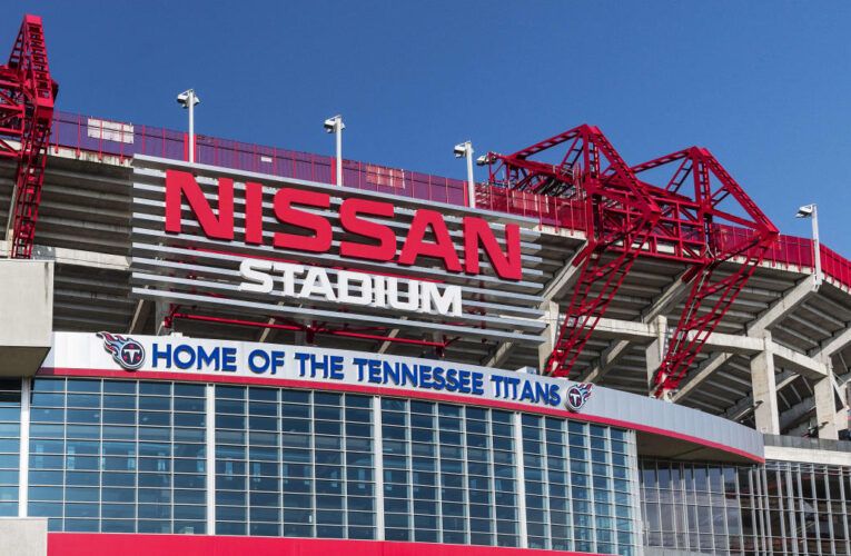 Titans owners will invest $700M in new stadium